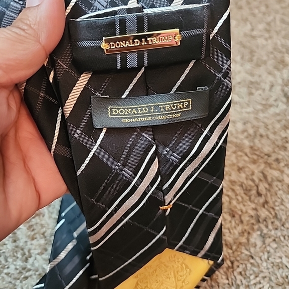 Donald Trump Signature Collection Men's Neck Tie Black & Brown  100% Silk - Picture 5 of 6